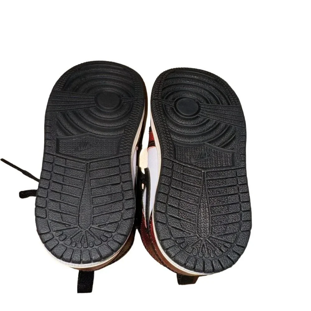 Puma Astro Kick Sneakers Black White Size 5C
